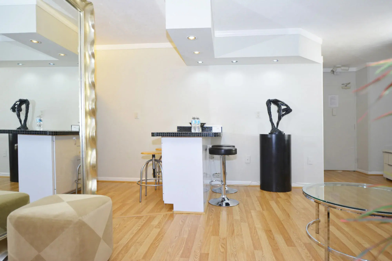 Art Deco Ocean Walk Apartments