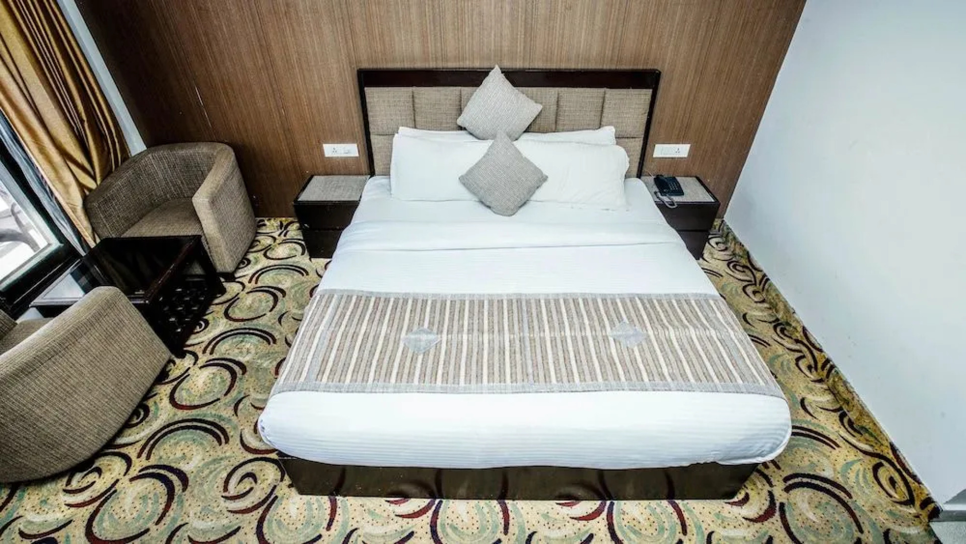 Hotel Patnitop Heights