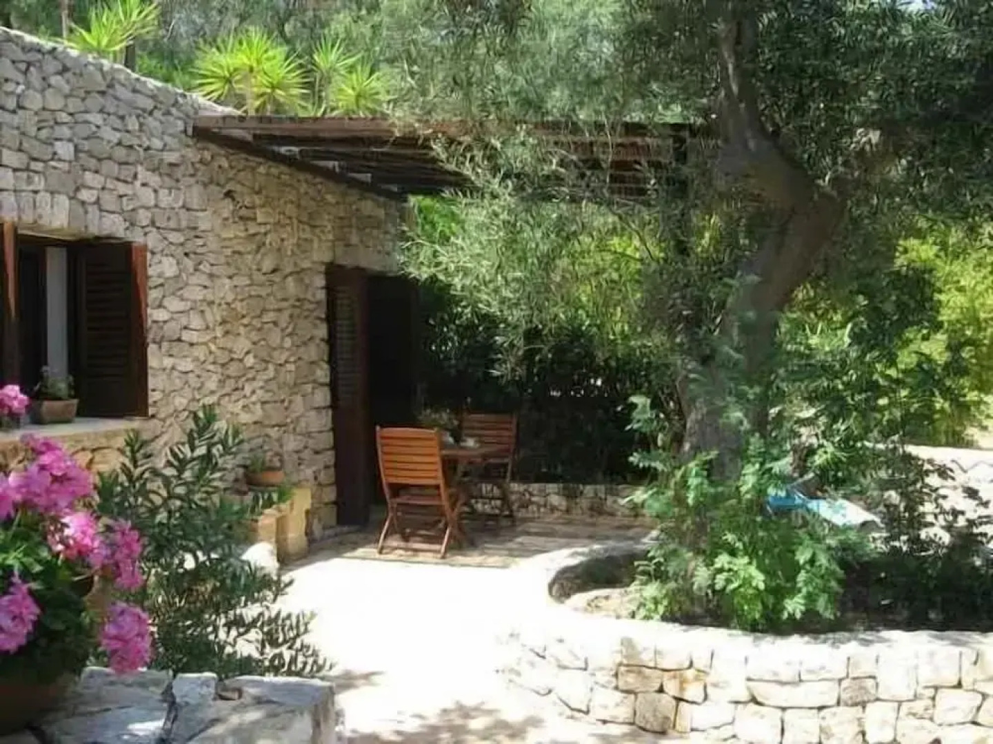 Mirto Sotto - Casa in Pietra sul Mare