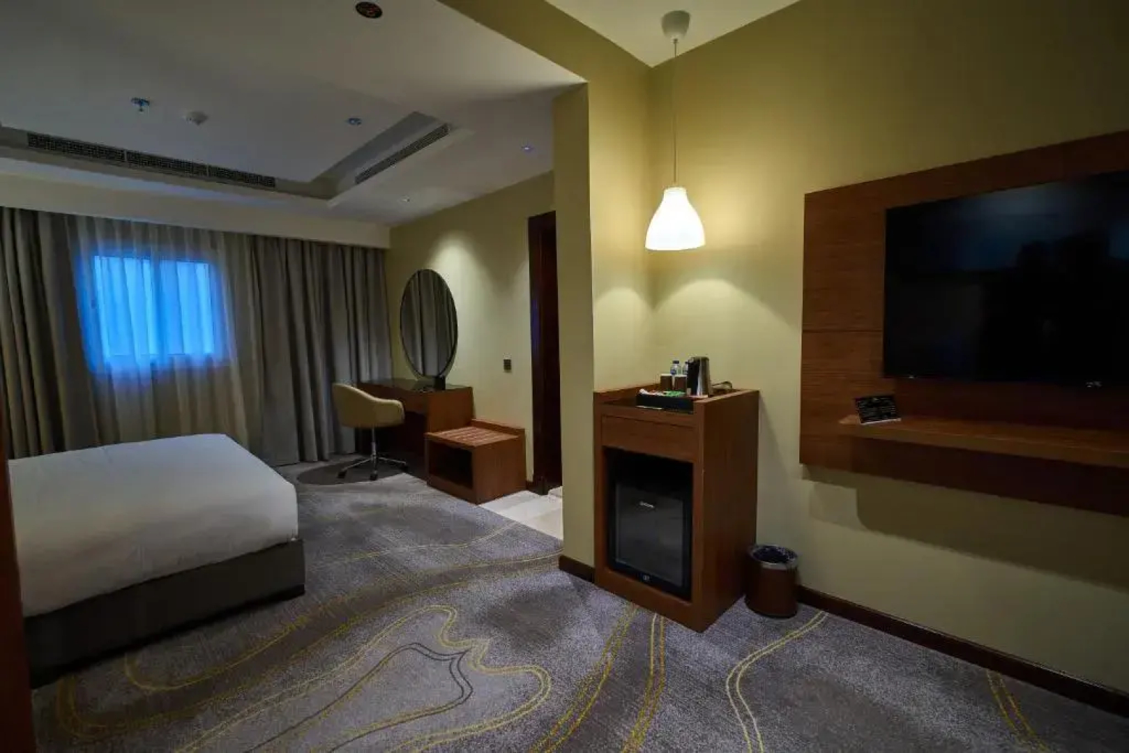 Platinum Hotel