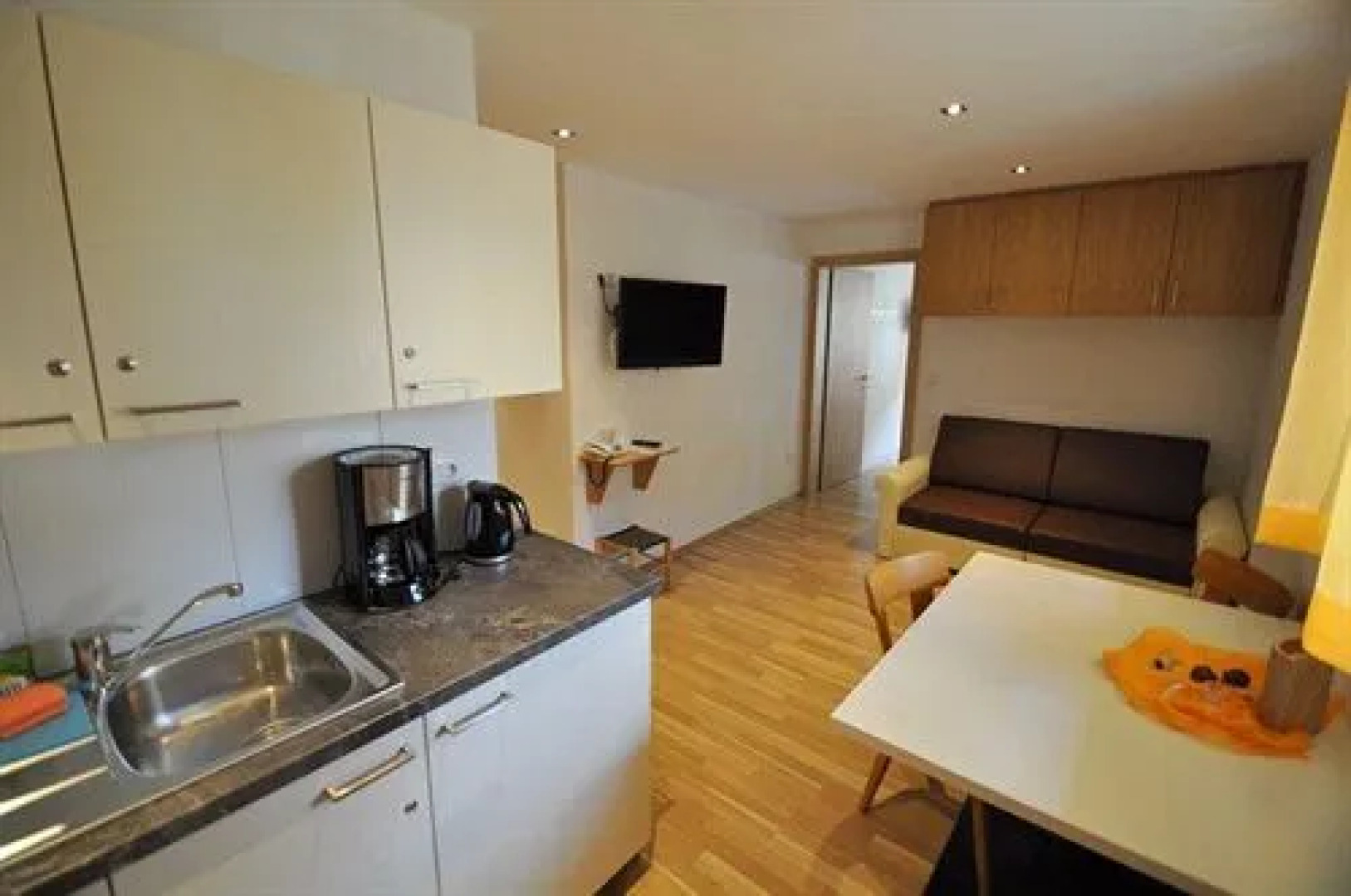 Lapis Monti - Apartments & Suites