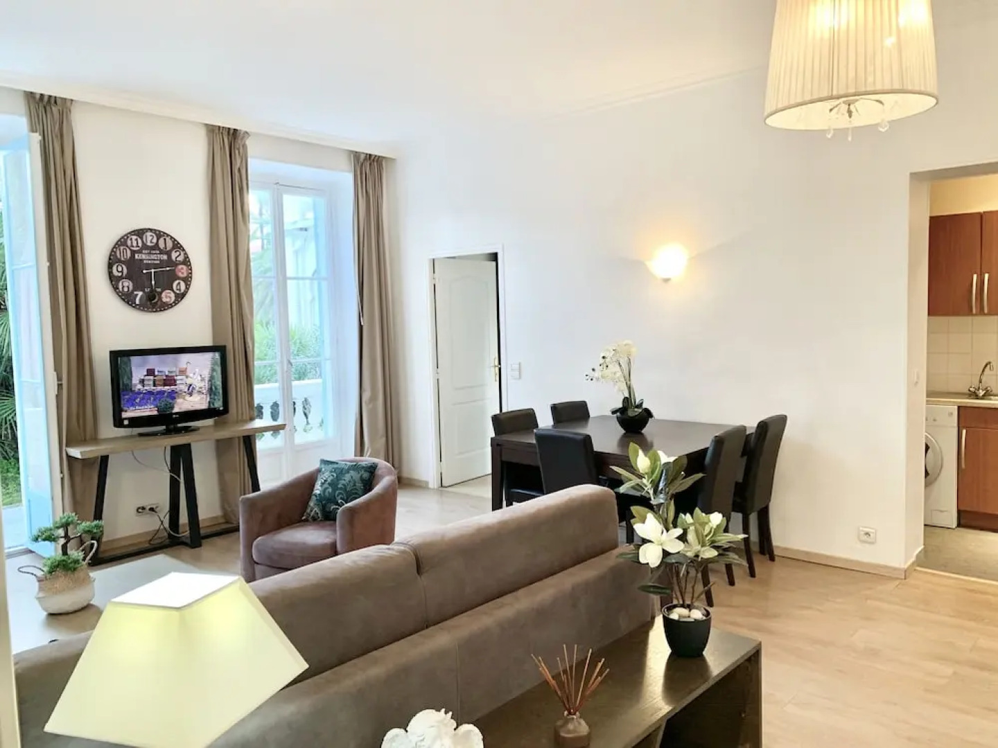 L'Orient Palace 3 Apartment