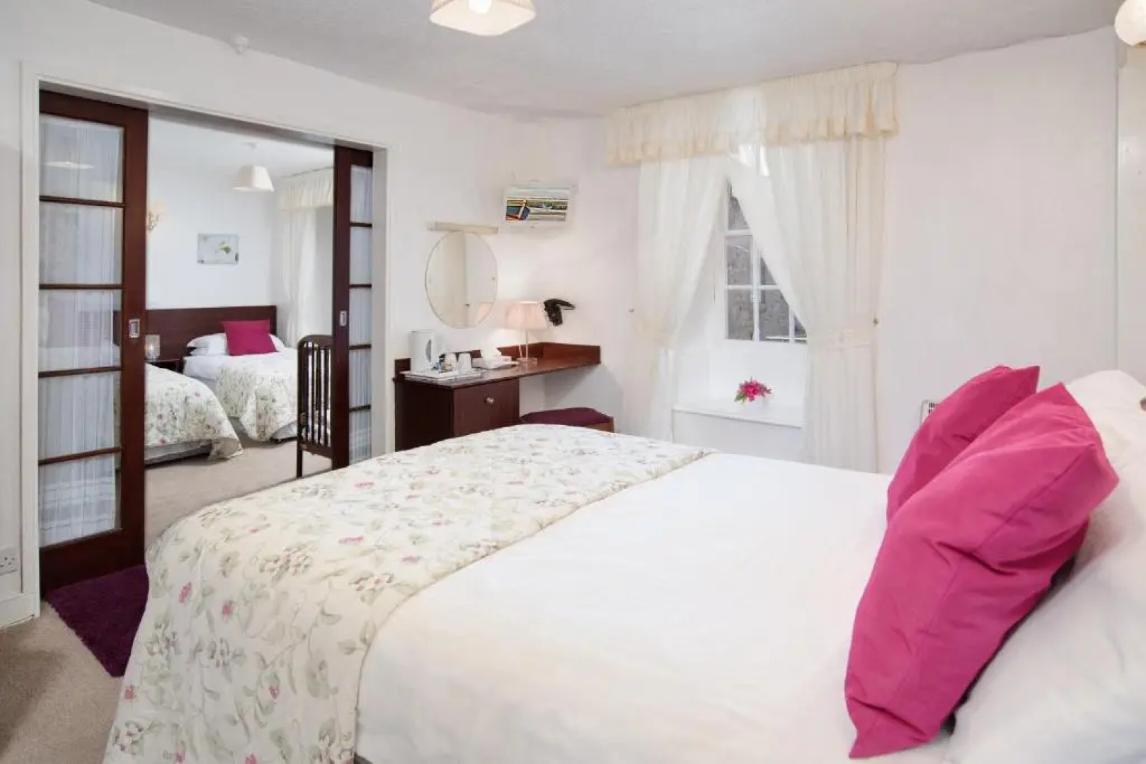 Tankerville Arms Hotel