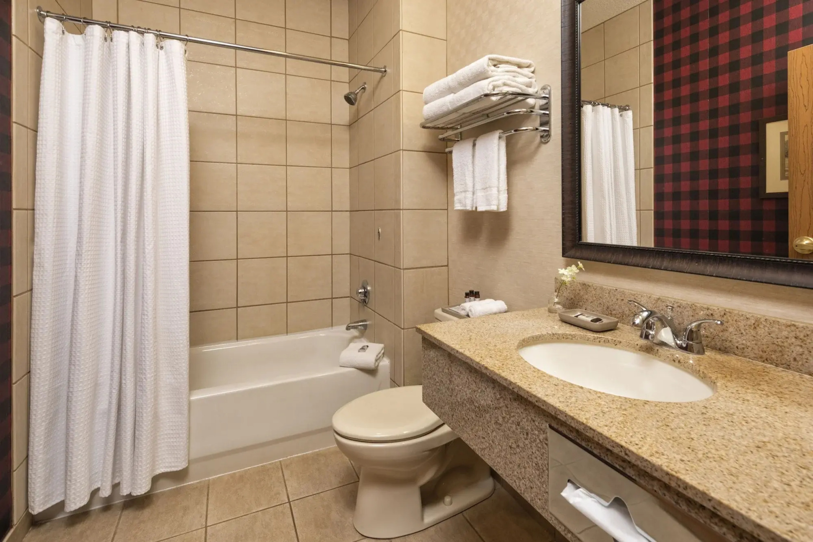 bantr Grand Hotel Wausau - Rothschild