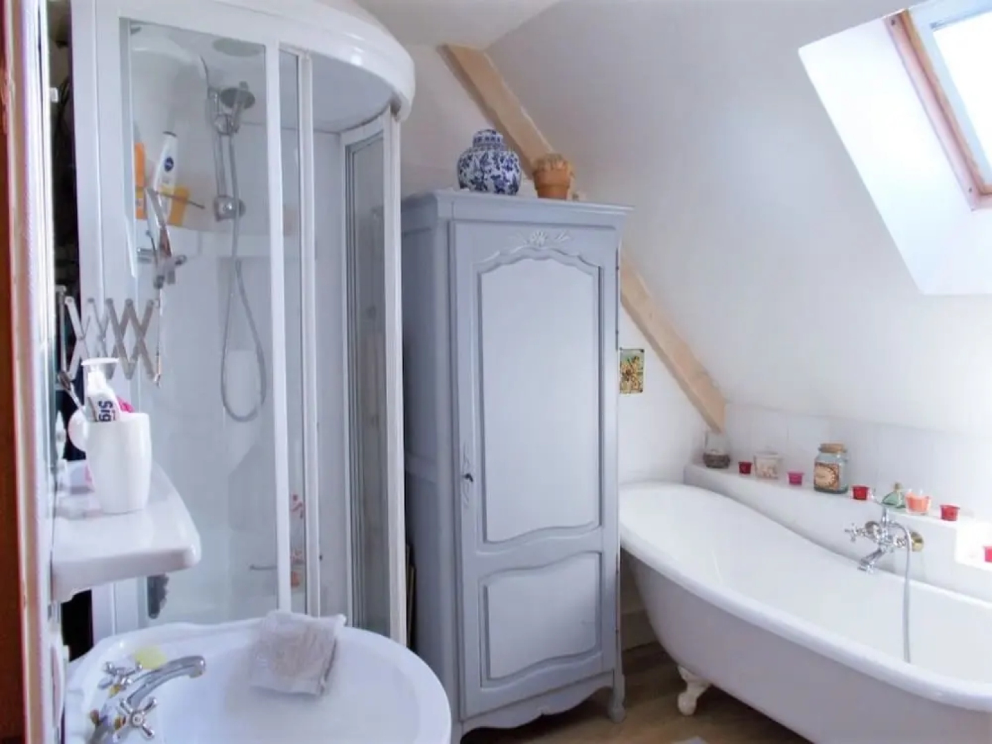 House With 3 Bedrooms in Simeyrols, With Furnished Garden and Wifi