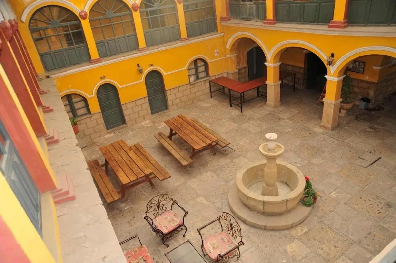 Hostal La Casona