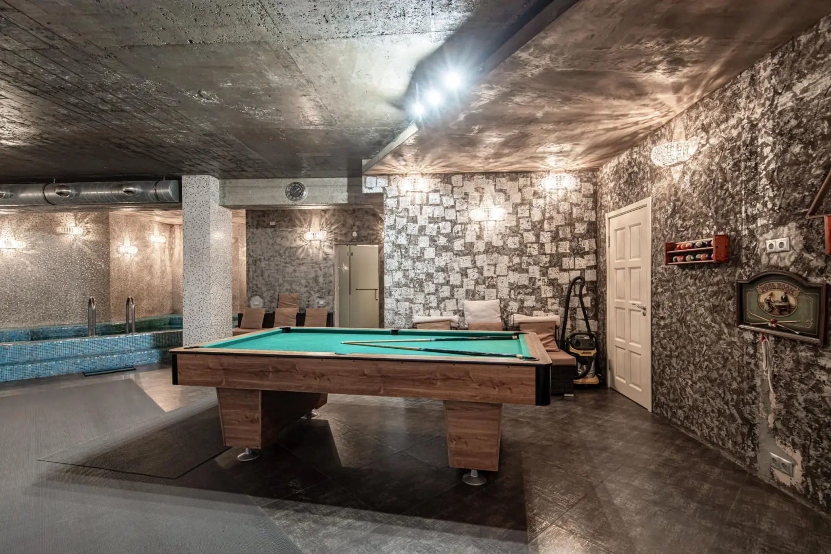 Коттедж в Николиной Горе