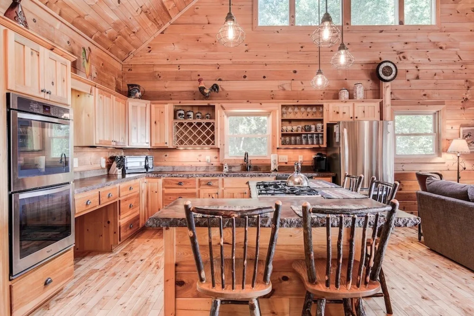 Daze Off - 4 Br Cabin