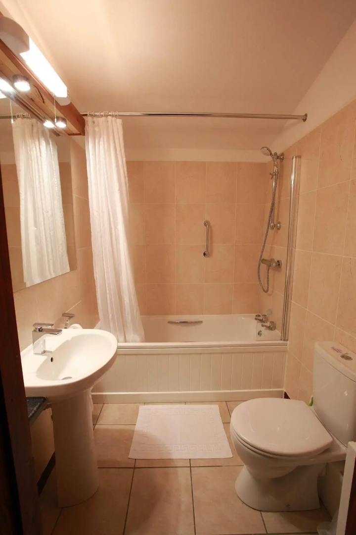 Ewenny Farm Guesthouse