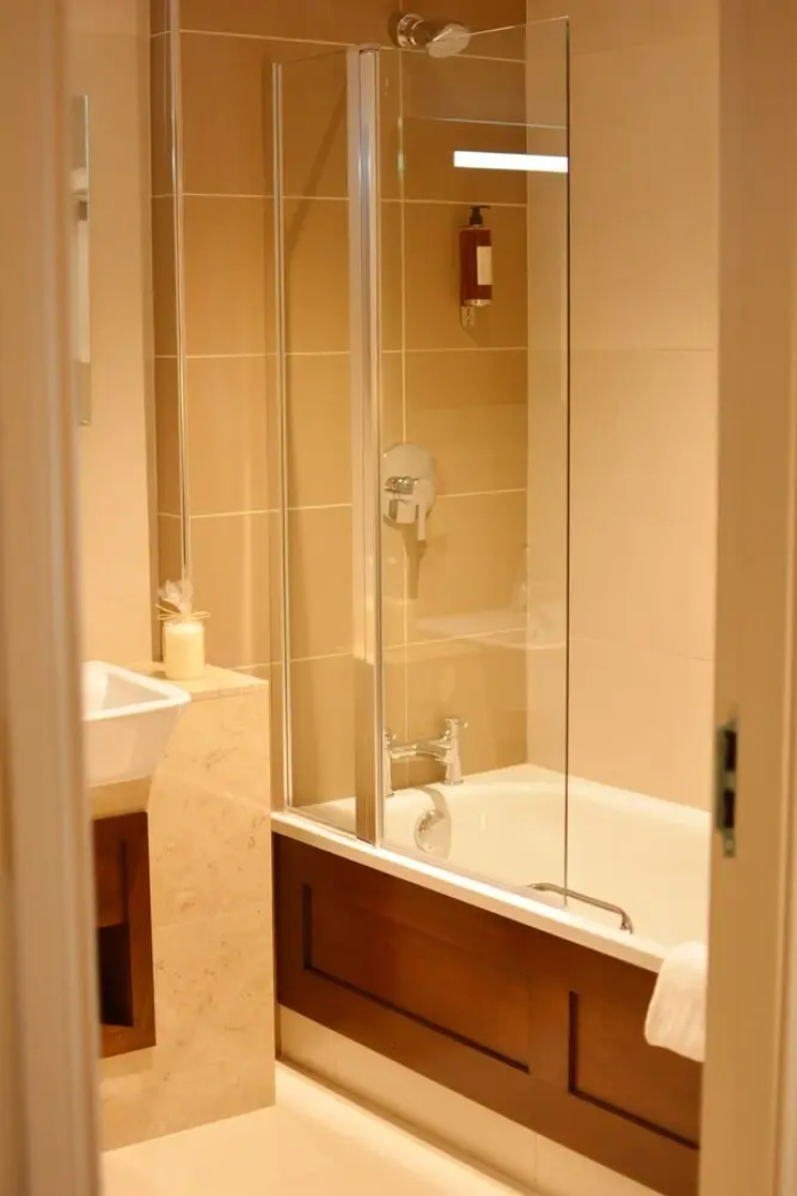 Rooms At Rue
