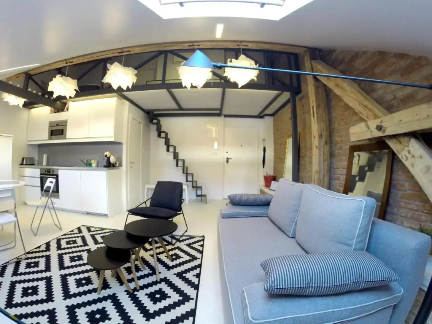 Upper Town Apartment