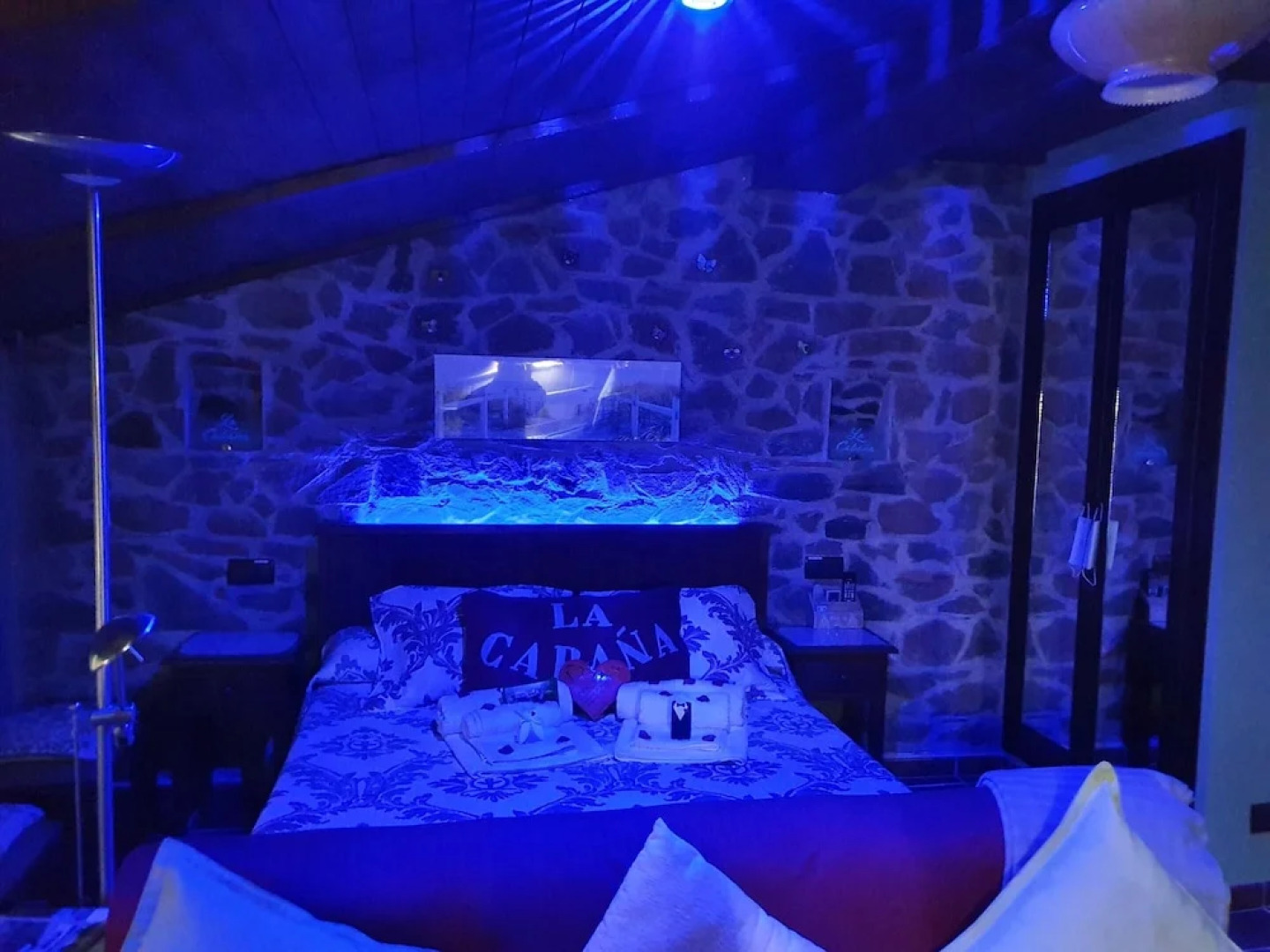 Studio with enclosed garden and wifi at Valencia de Alcantara