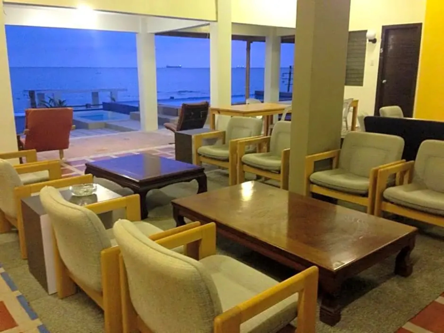 Miami Heat Beach Resort Villa