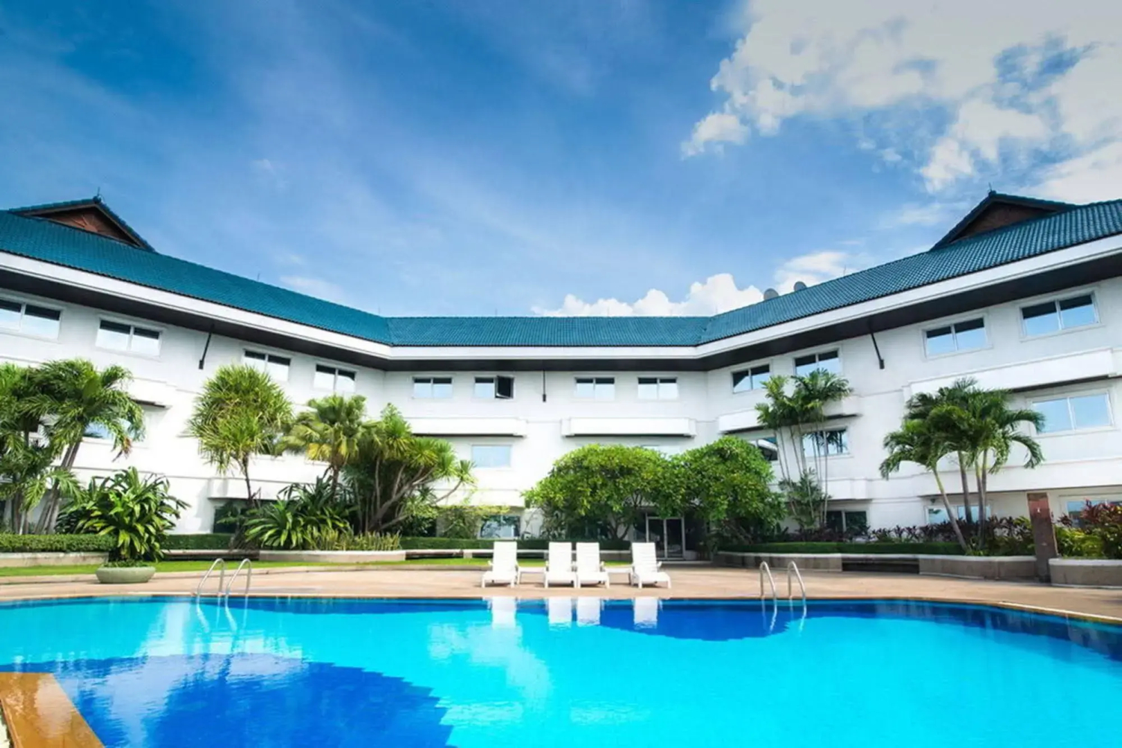 Sima Thani Hotel