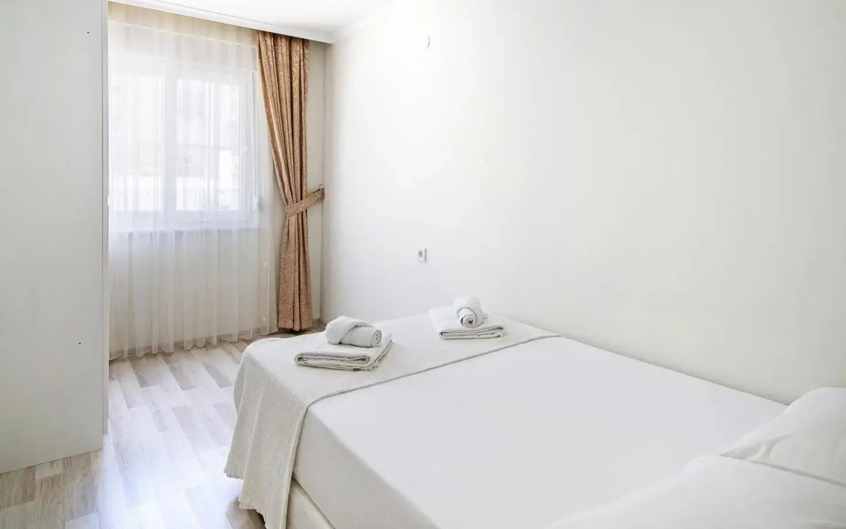 Roma Residence - Emir Gursu Houses B