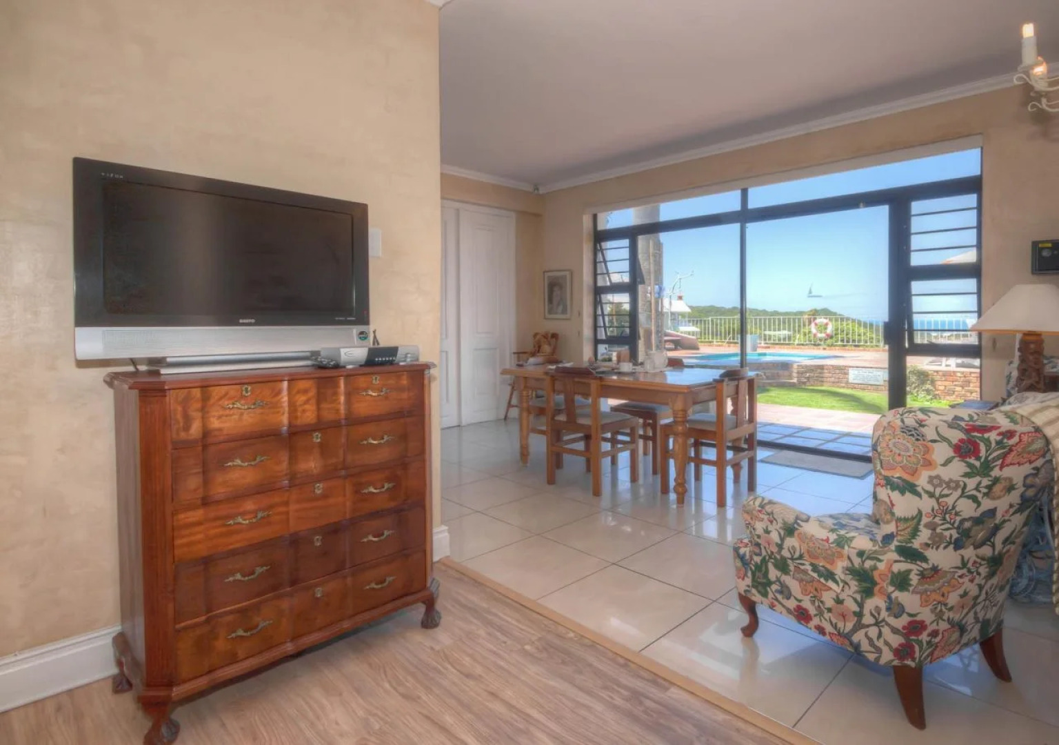 The Lookout Guest House