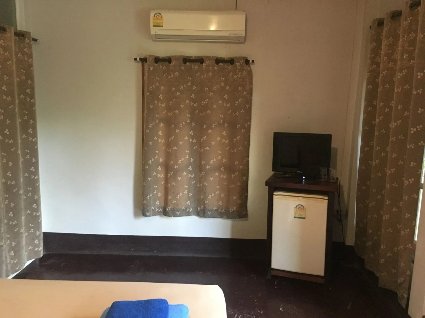 Koh Kood Neverland Beach Resort