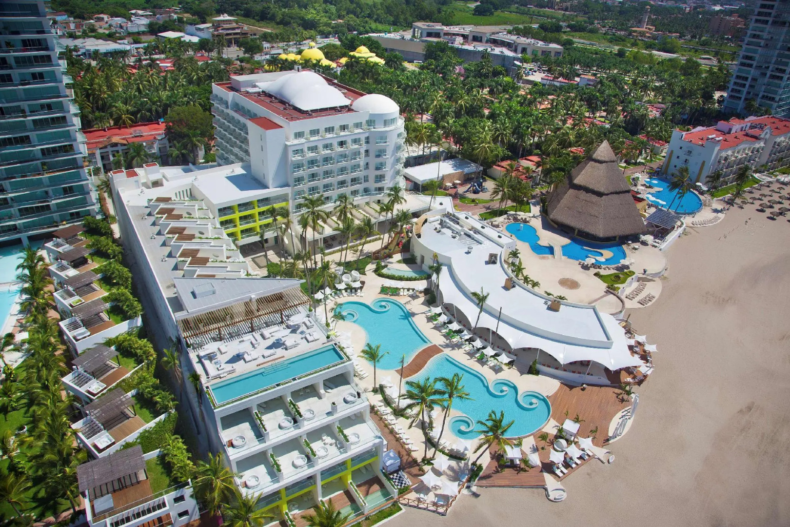 Krystal Grand Puerto Vallarta
