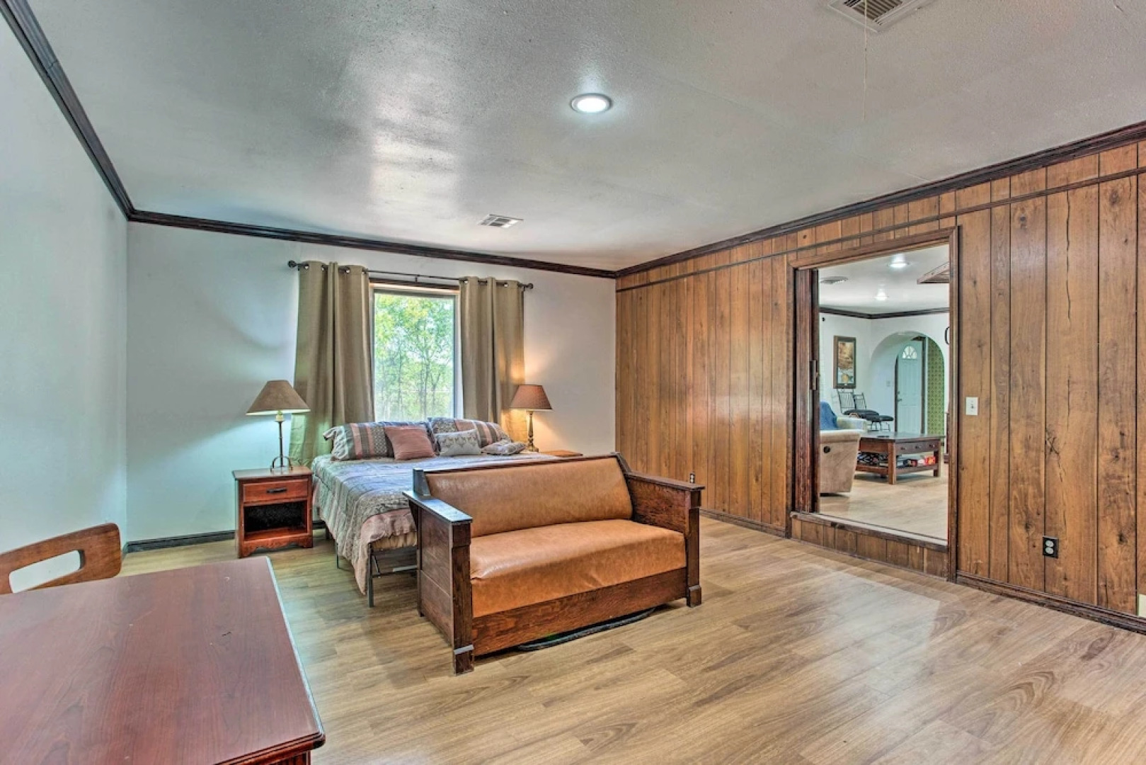 Lovely 'anna Fink House' w/ Patio & Fire Pit