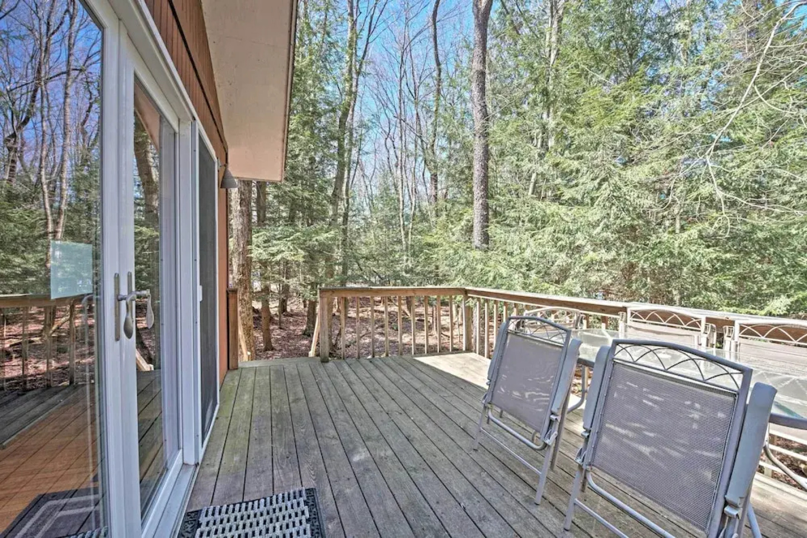 Creekside Arrowhead Lake House w/ Dock & Canoe!