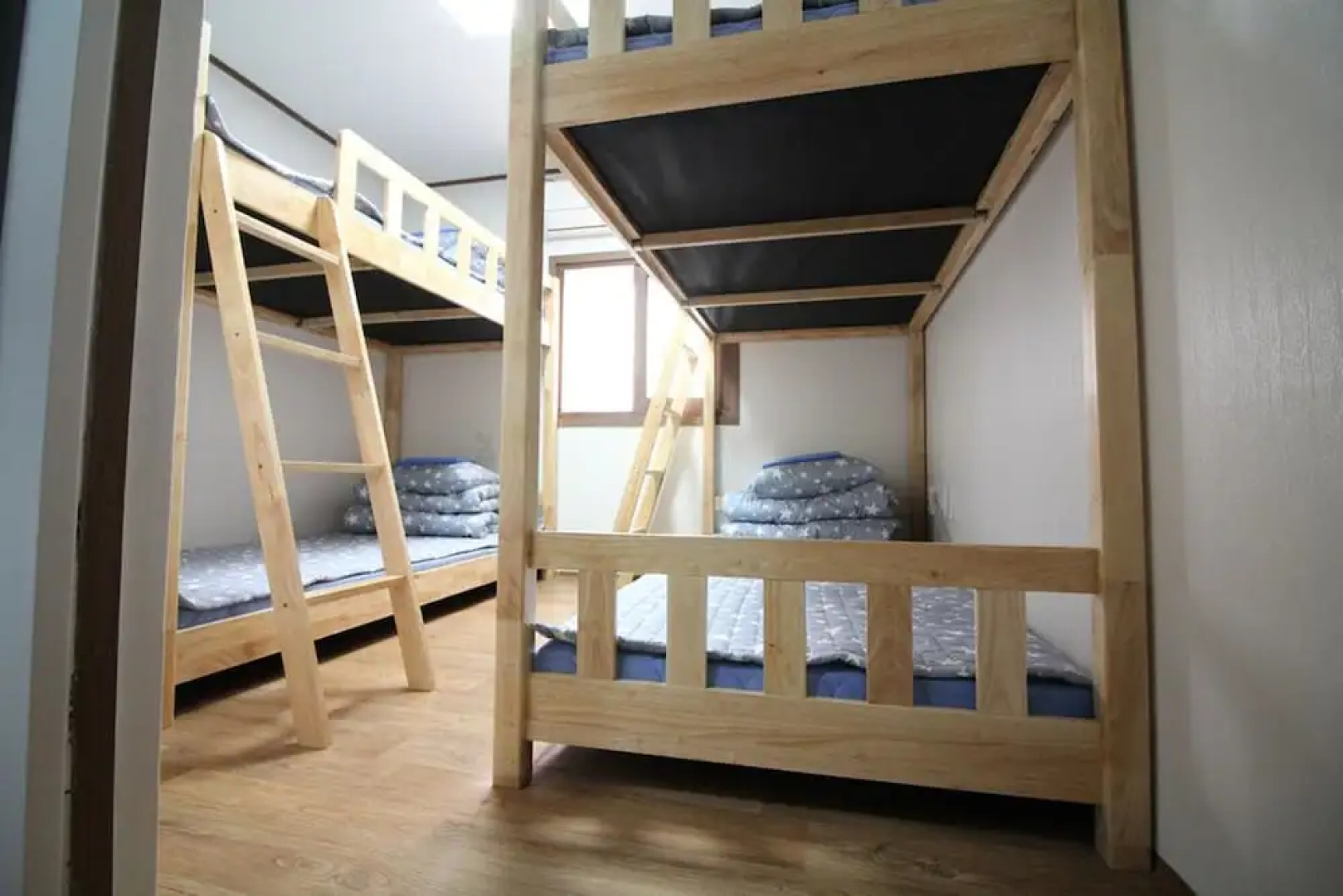 Friends of Loft - Hostel