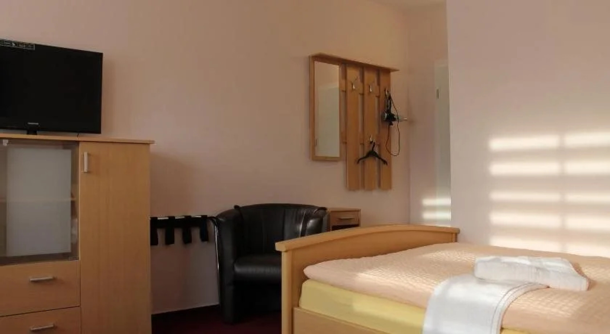 Hotel Pension garni Schwerin-Unterkunft