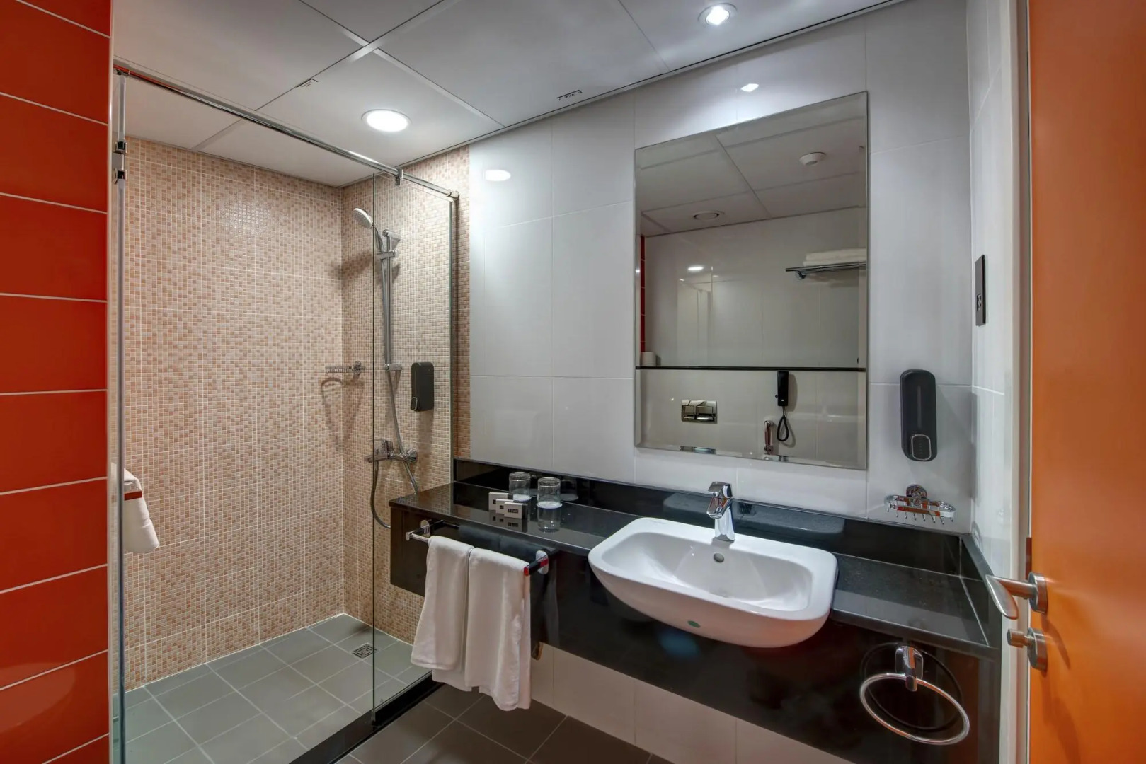 Отель Wescott Hotel