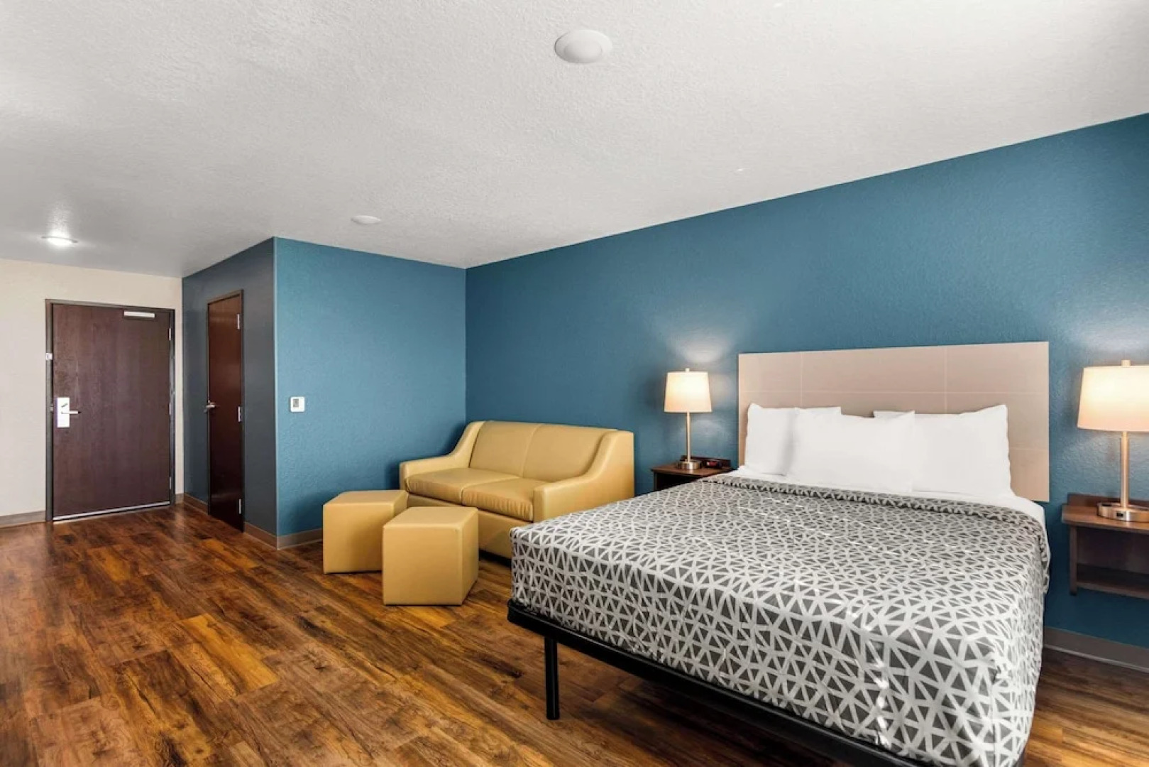 WoodSpring Suites Port St. Lucie