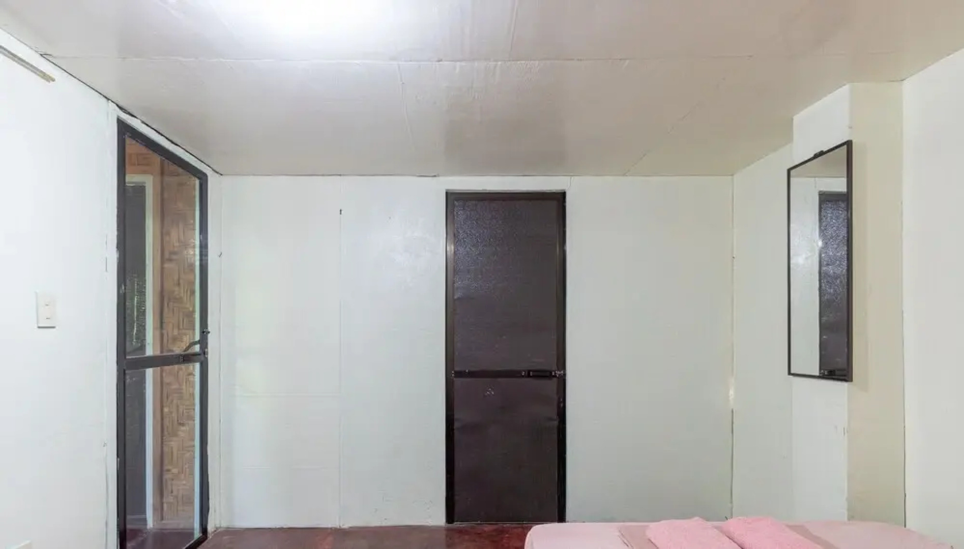 ZEN Rooms Basic Station One Siargao