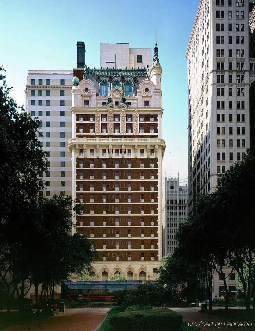 The Adolphus, Autograph Collection