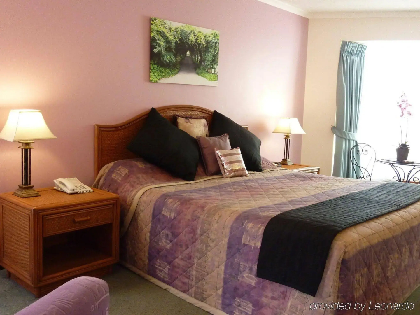 Sapphire Waters Motor Inn