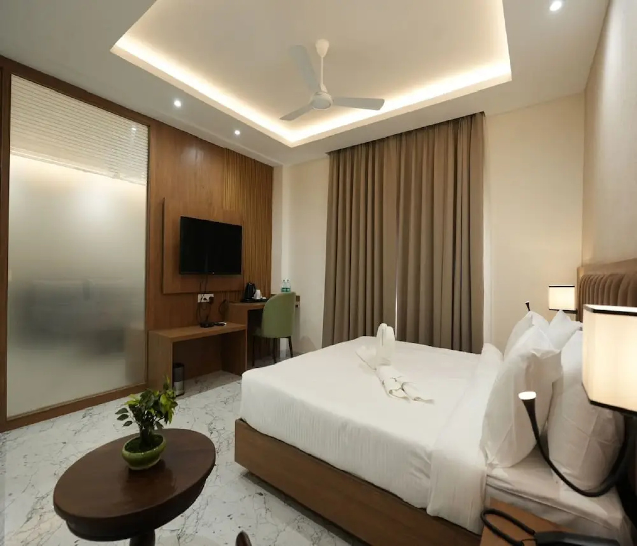 Hotel The Avoir Asansol