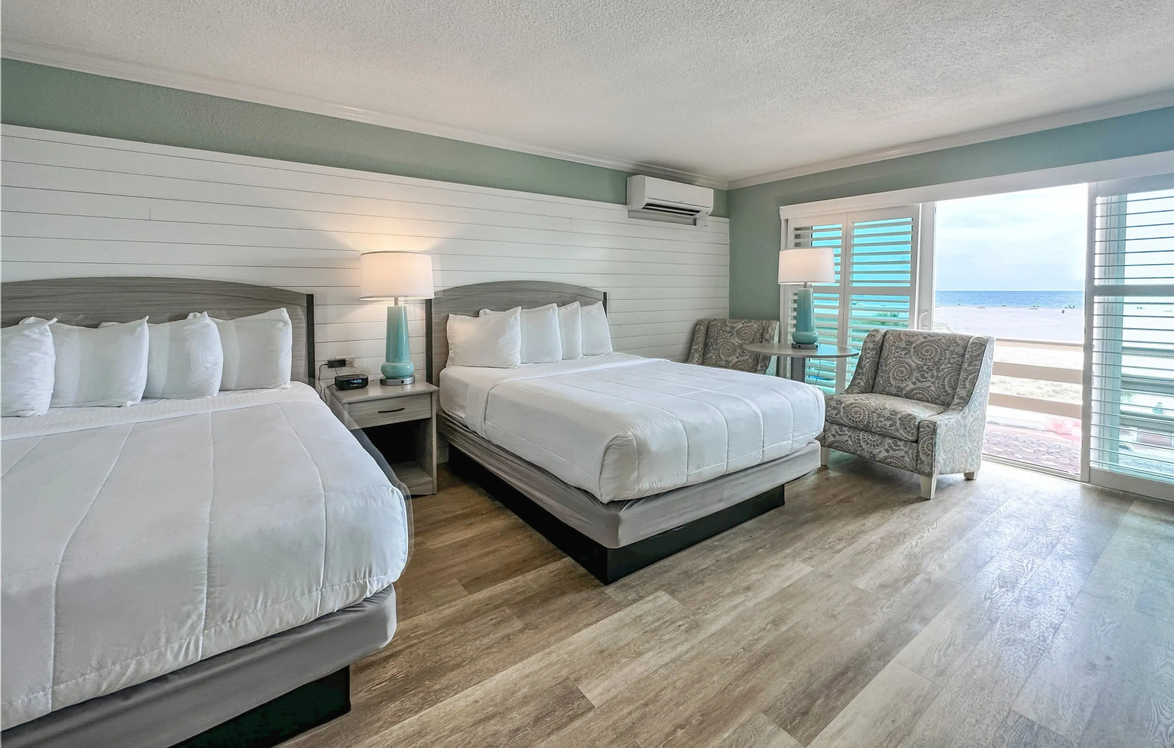 Thunderbird Beach Resort