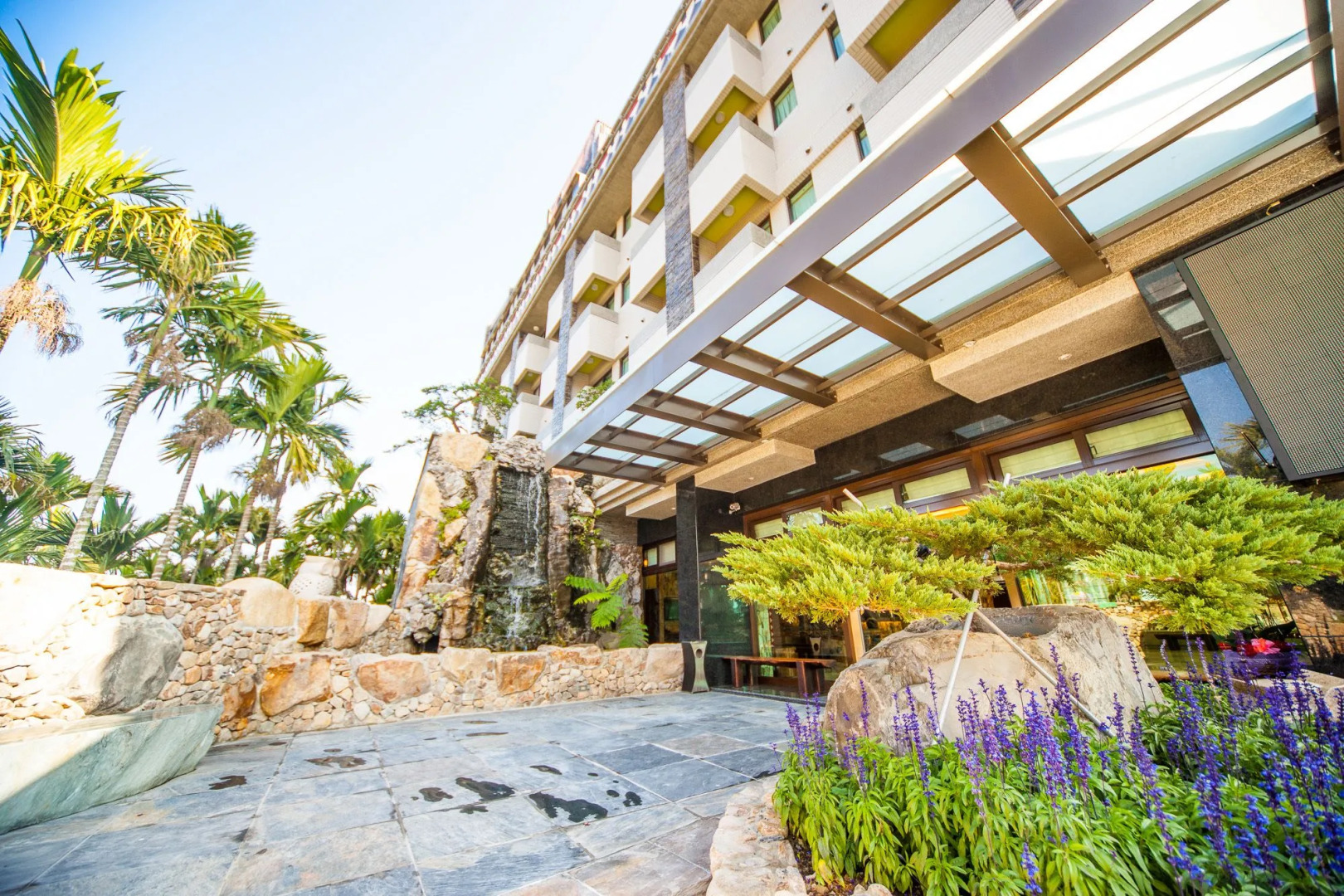 Classic Hotel Shvatan