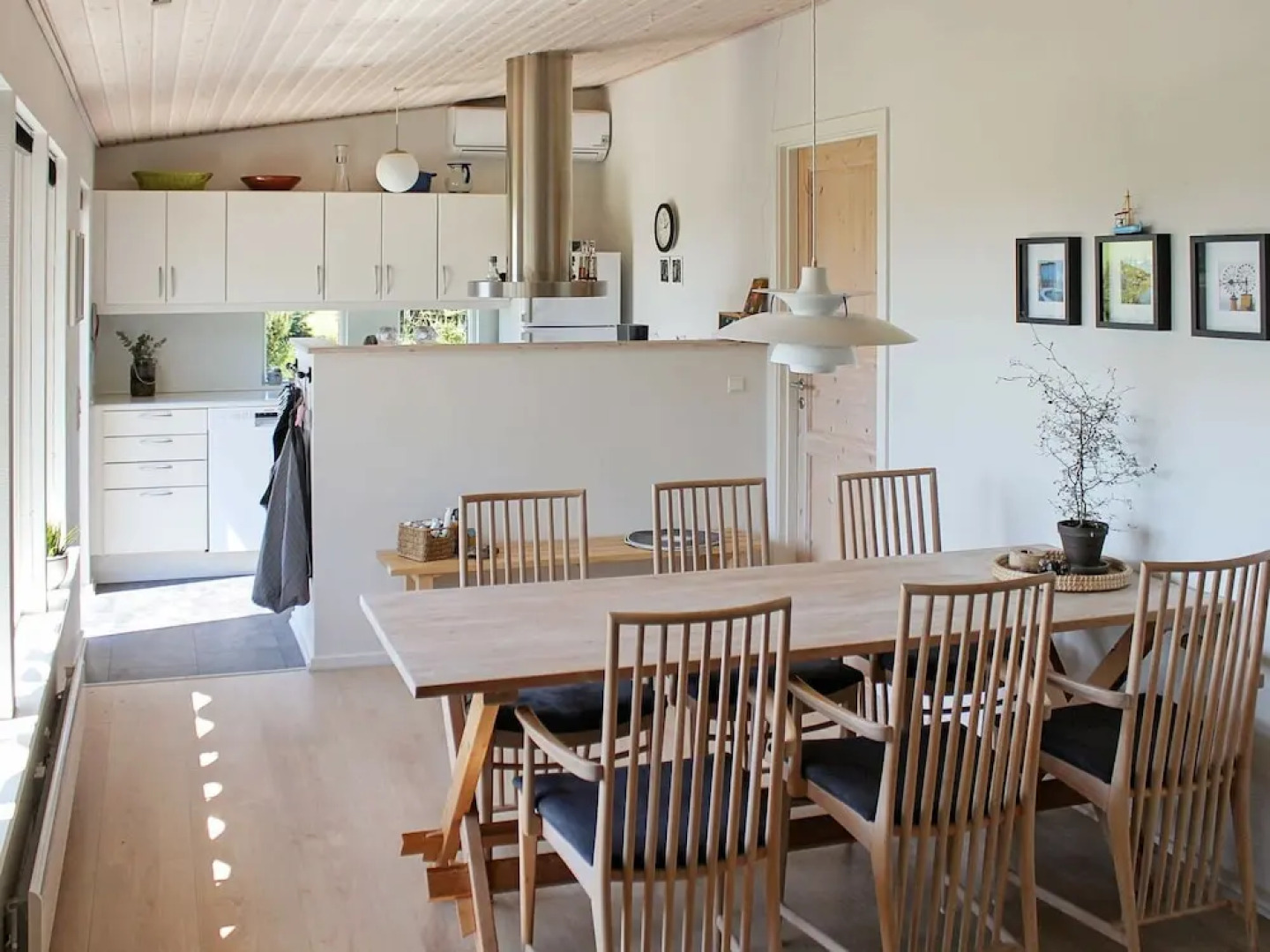 Luxurious Holiday Home in Millinge With Roofed Terrace