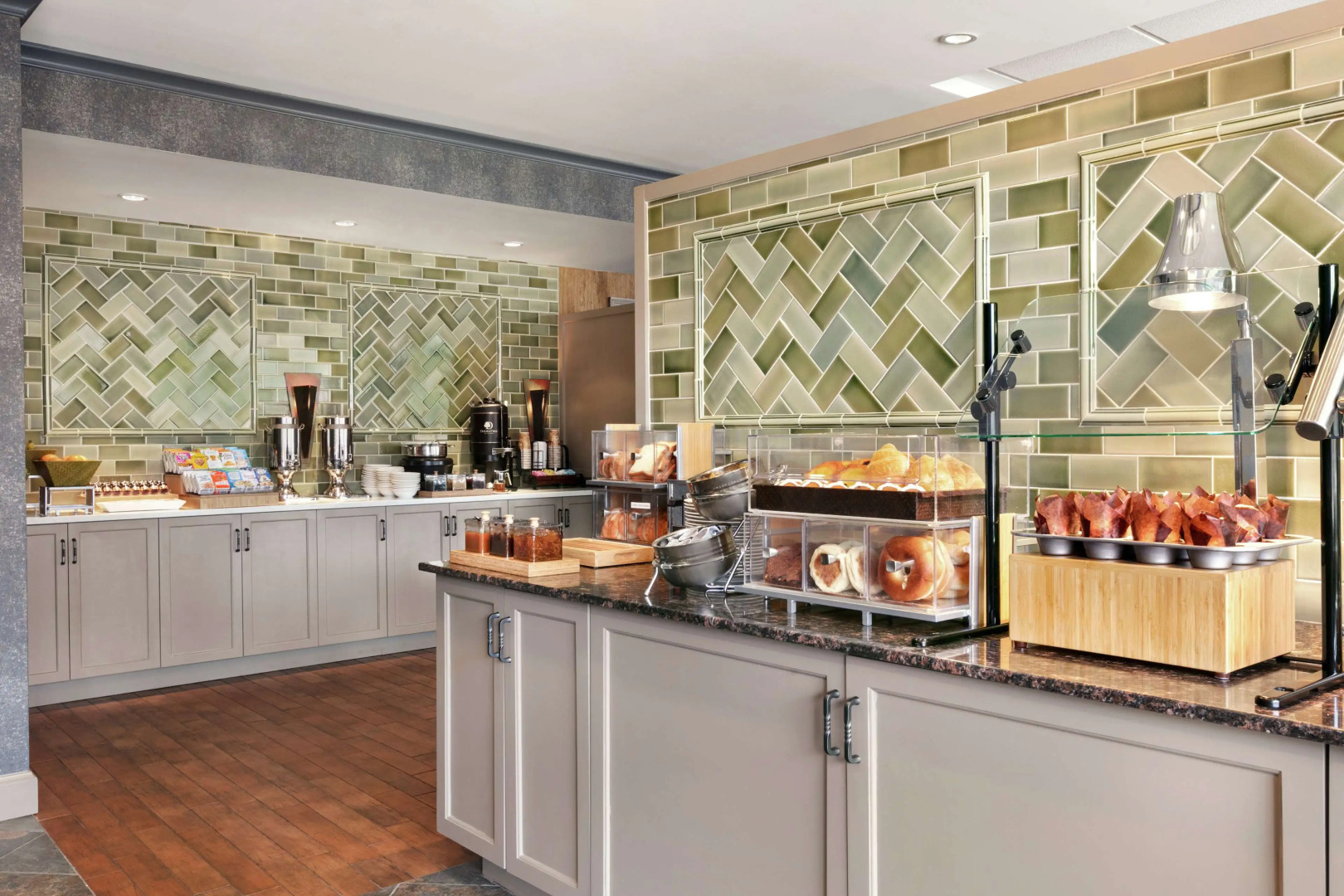 Doubletree by Hilton McLean Tysons