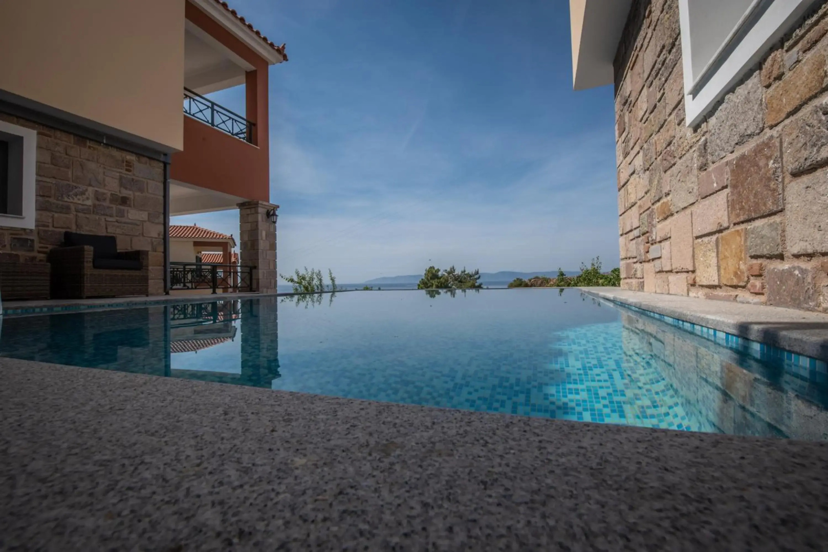 Alma Luxury Resort Hotel