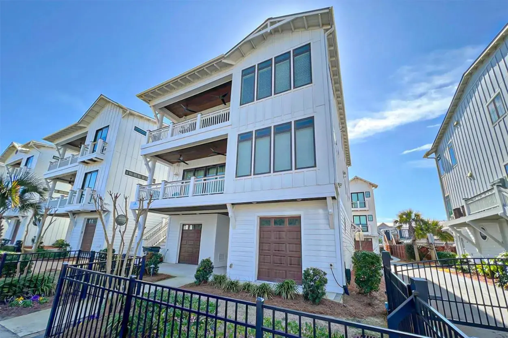 Beach Bubble Bungalow by Sea Scape Properties