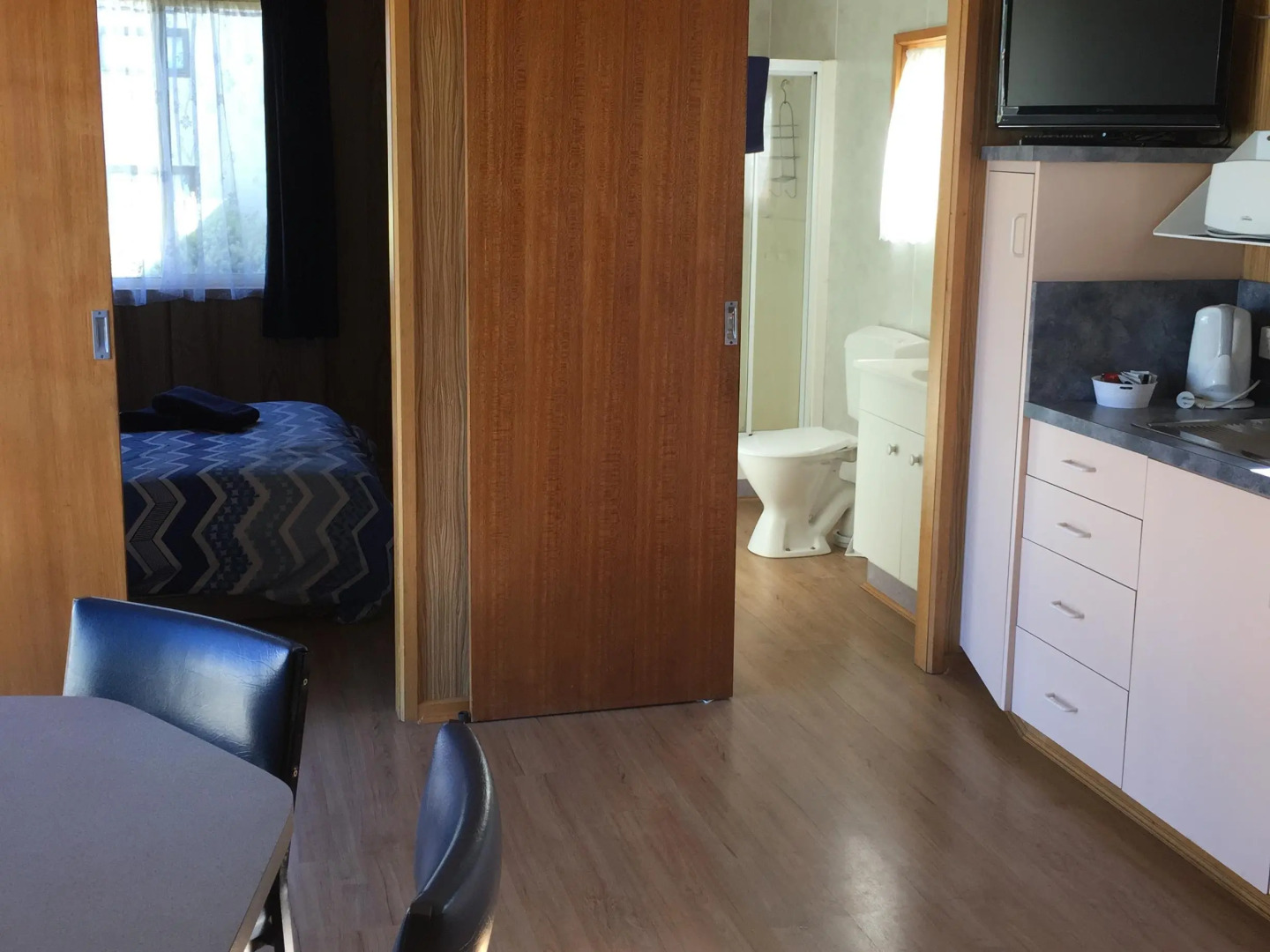 Hillcrest Tourist Park Cabin