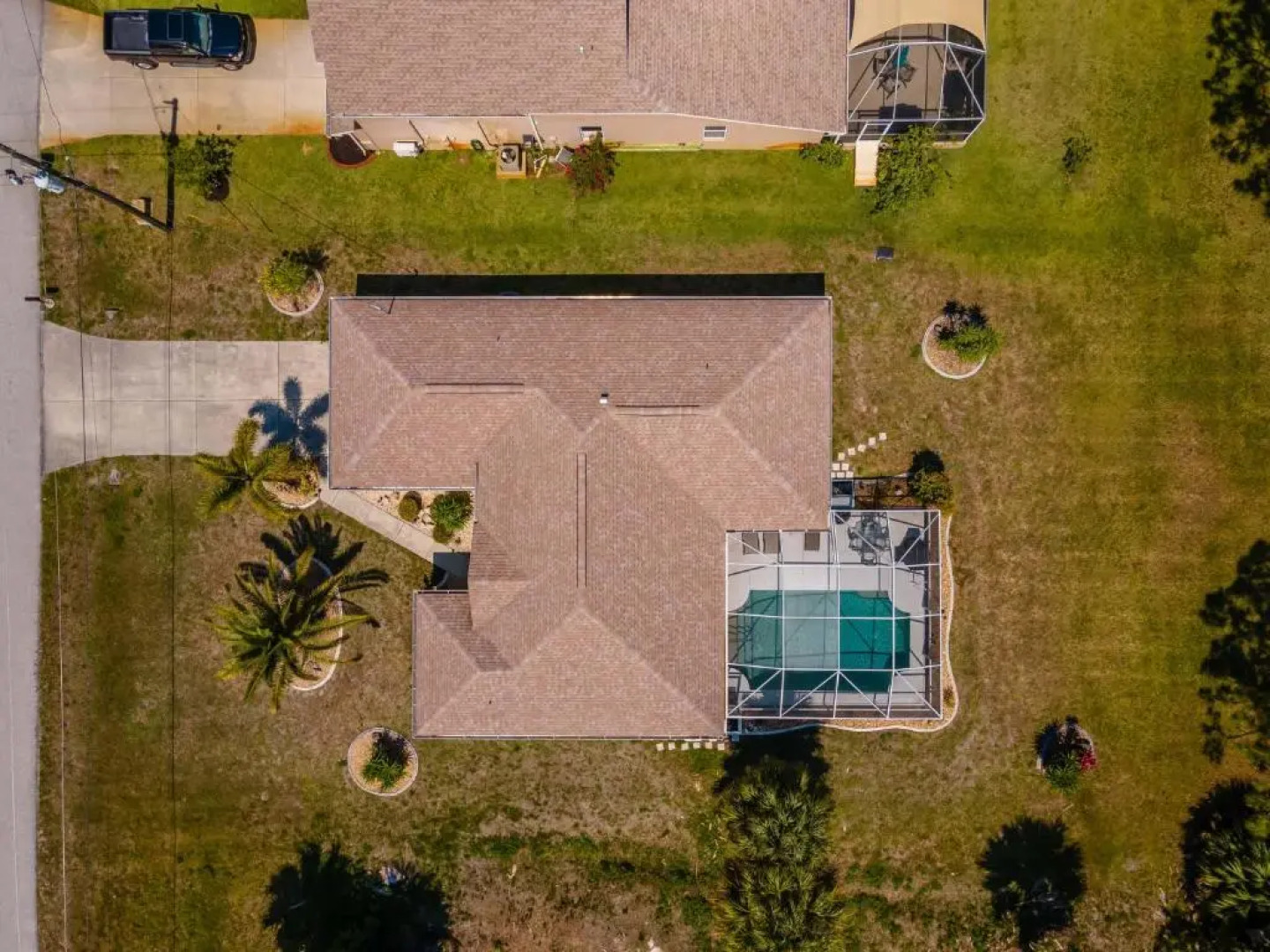 Westons Water Watch - Private Villa with heated pool - sleeps 6