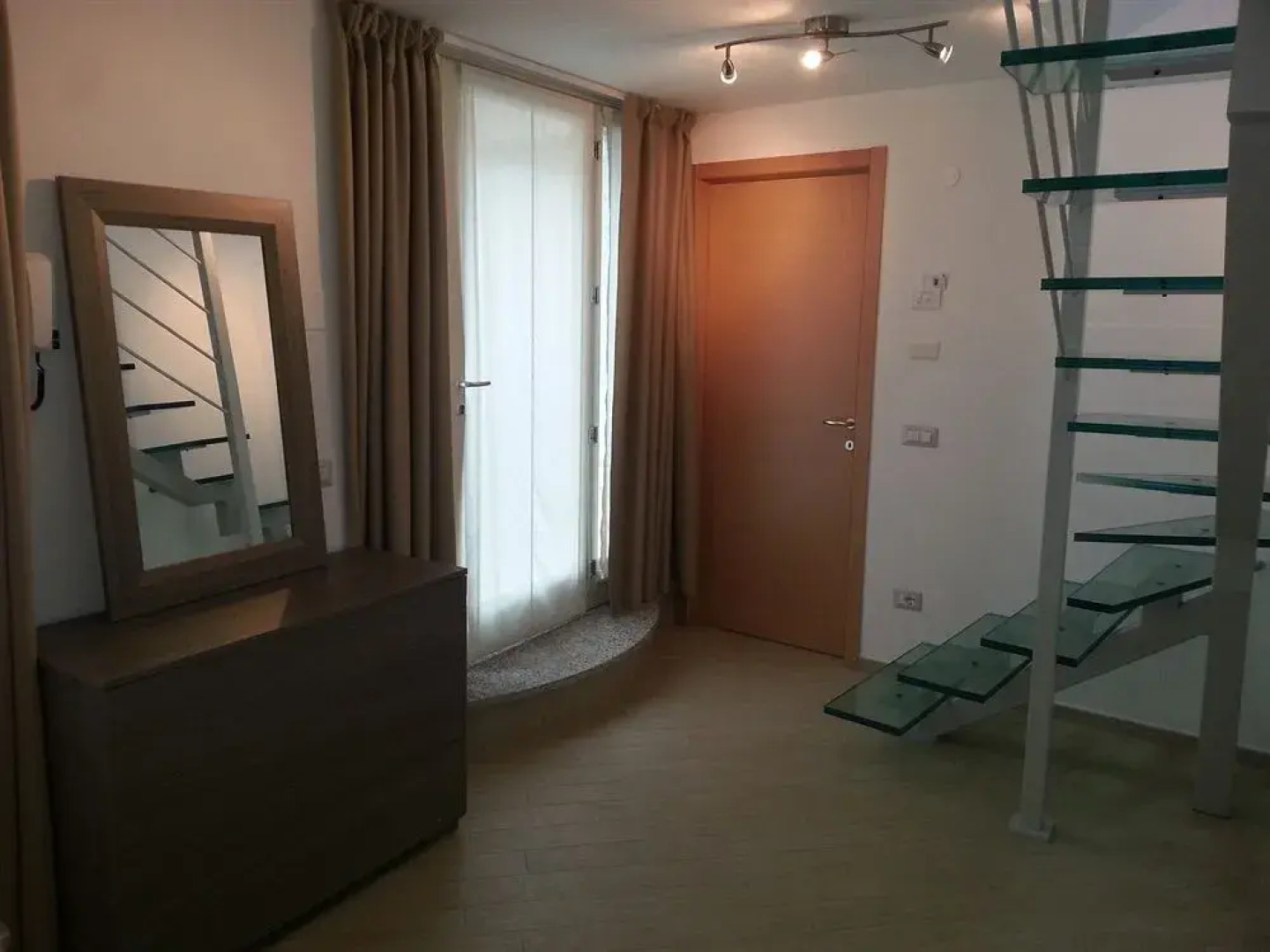 Suite Home Hotel Gavirate