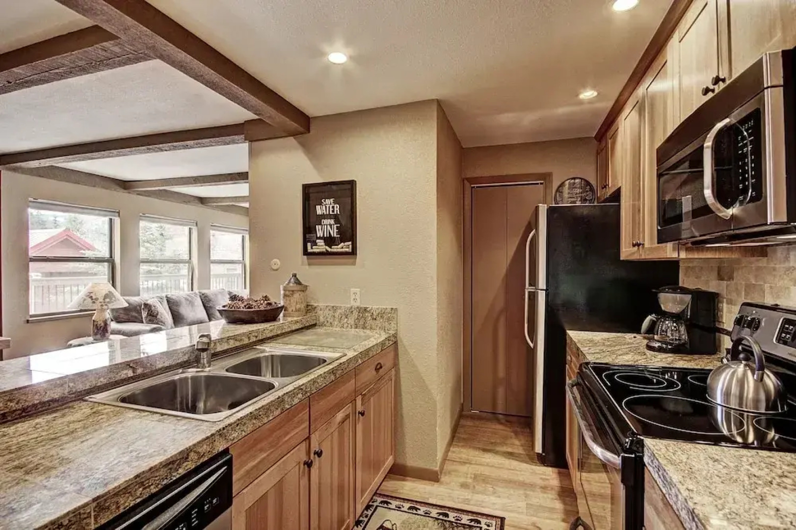 Longbranch 216 2 Bedroom Condo by RedAwning