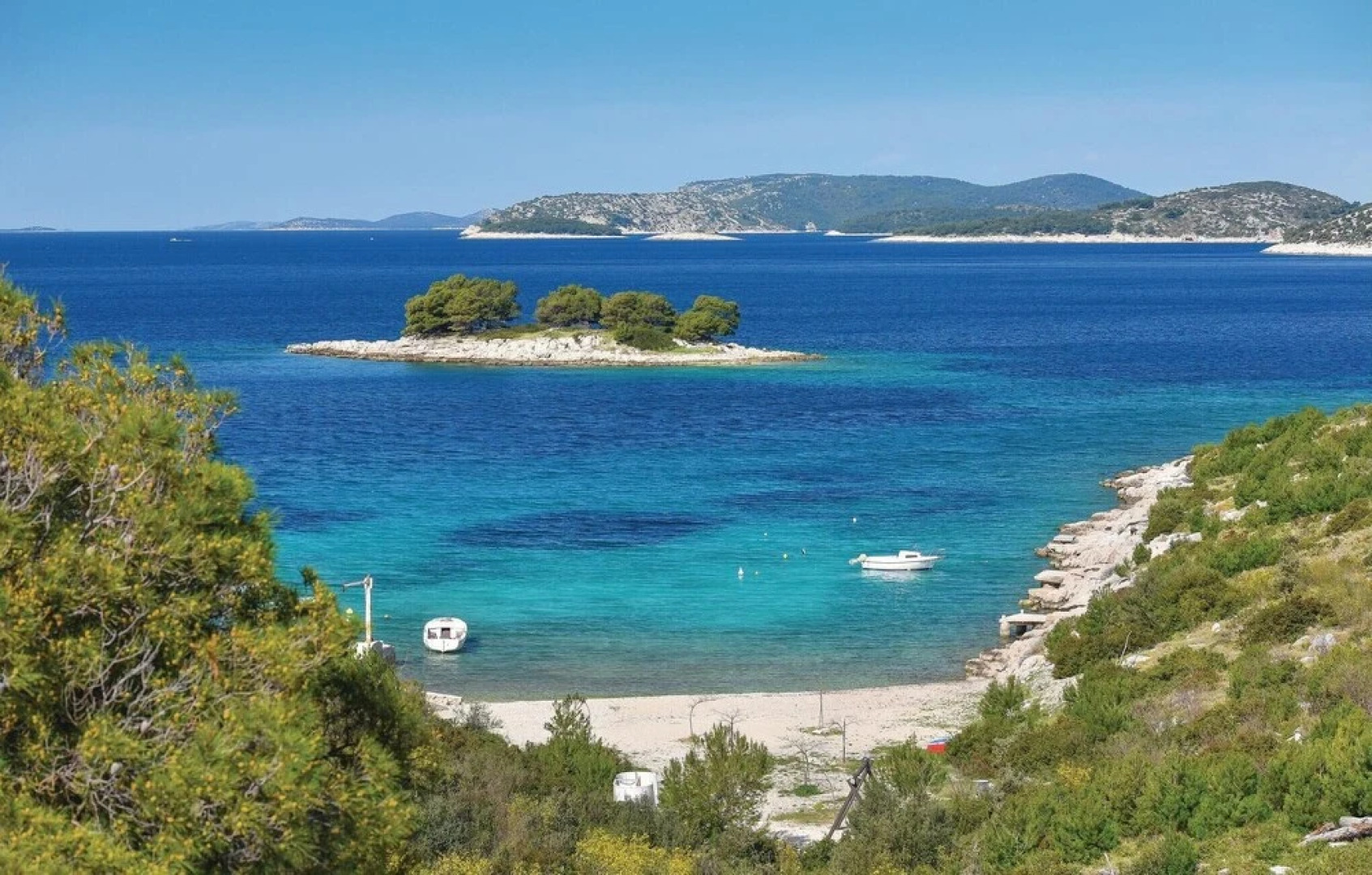 Stunning Home in Primosten With Wifi and 5 Bedrooms