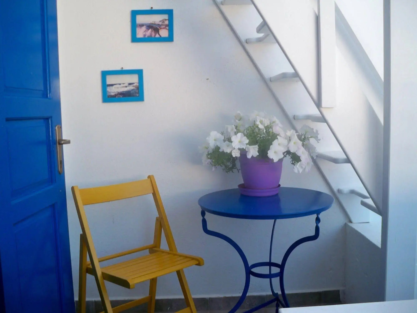 Heliotropio Studios & Apartments