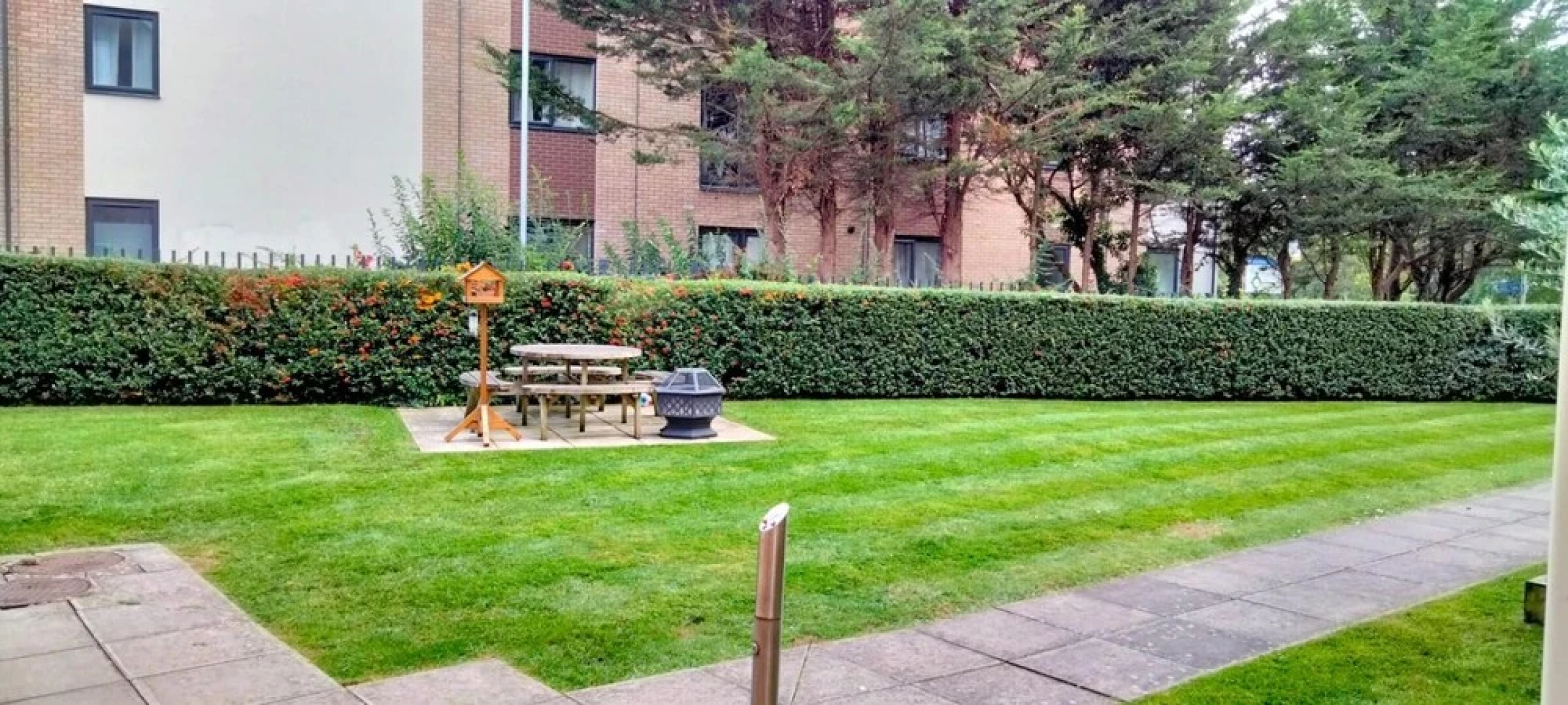Rugby - Apartment - Sleeps 4 - Parking