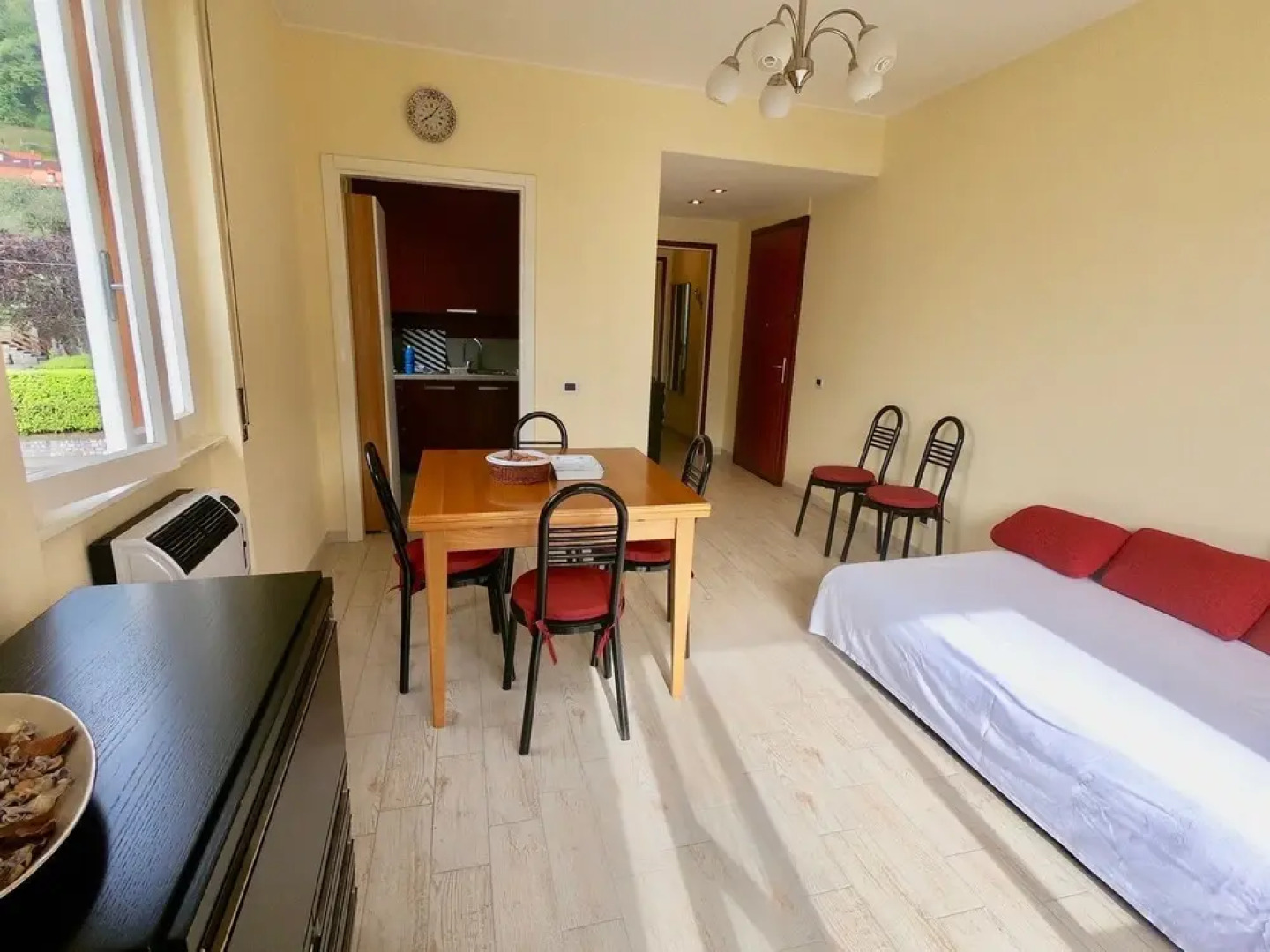 Olive To Lario Apartments