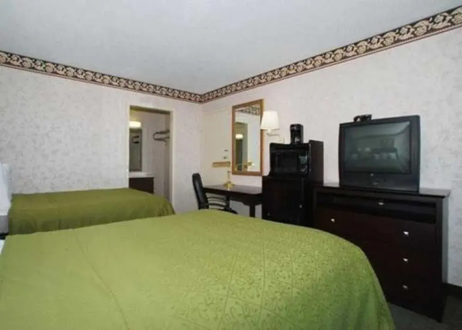 Rodeway Inn Conference Center