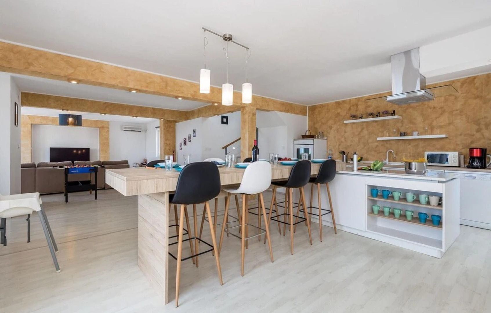 Nice Home in Lukovo with Hot Tub, WiFi & 4 Bedrooms