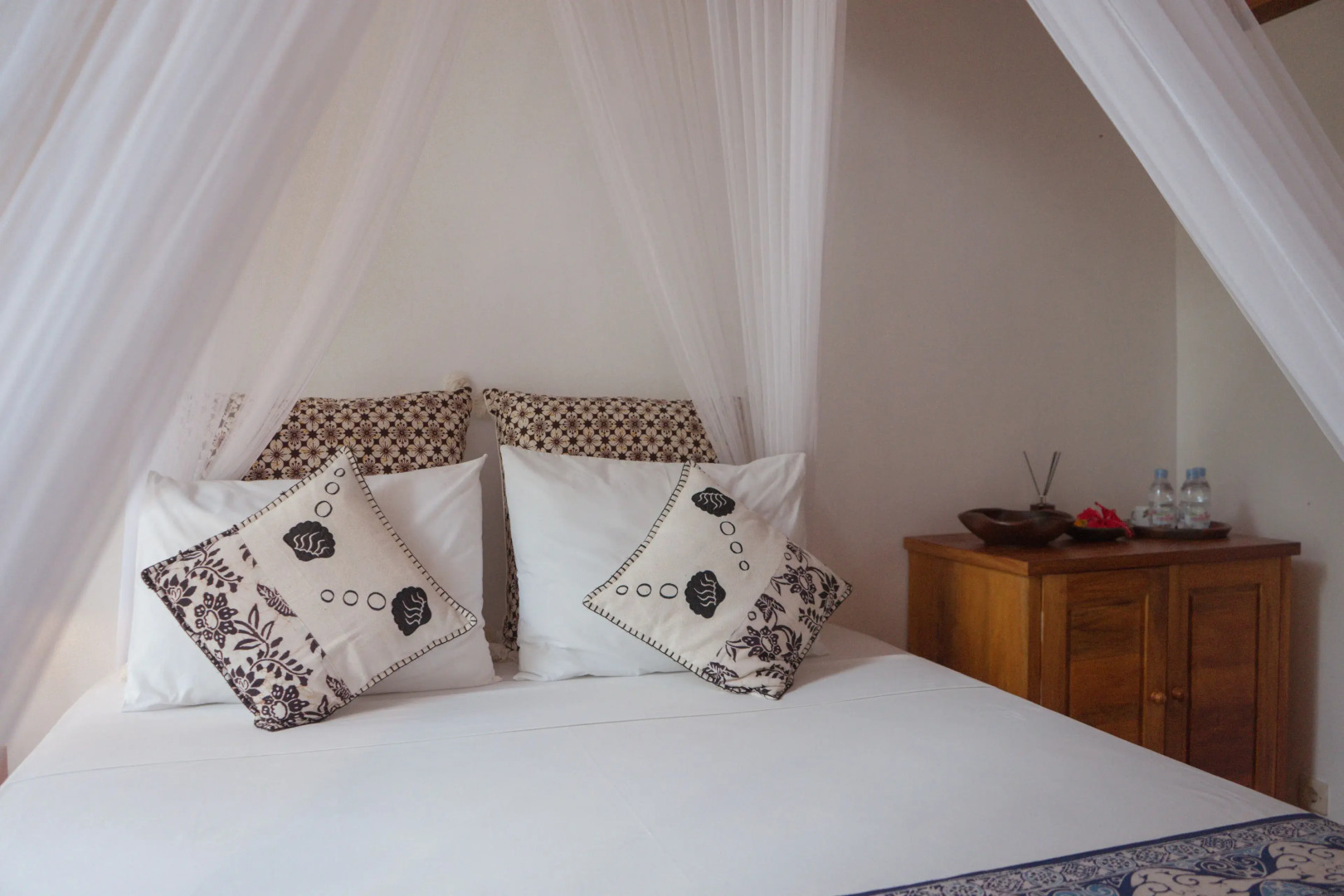 Lagoona Beach Bungalows