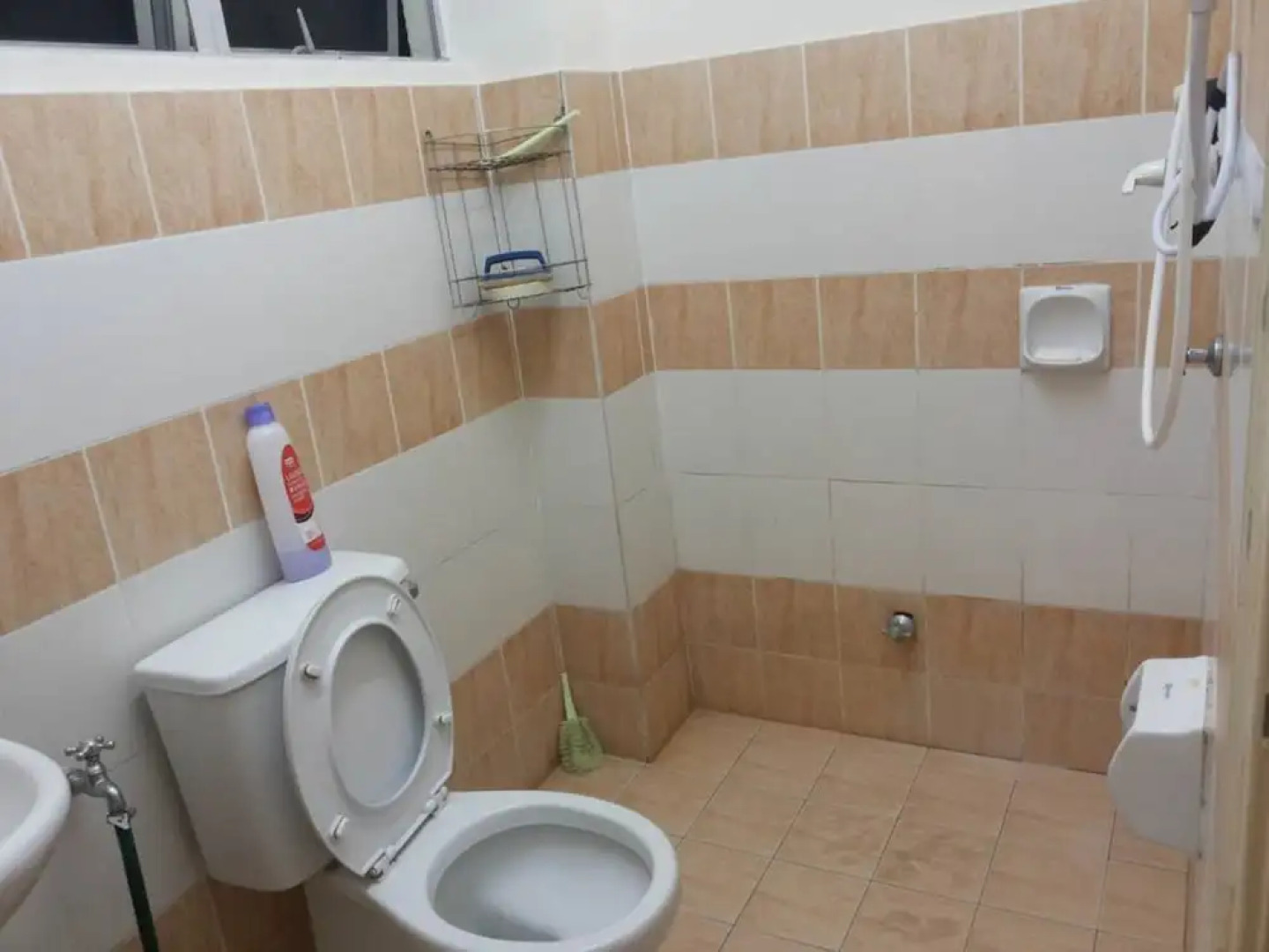 Alpine Village Sunway by Jeffrey Homestay